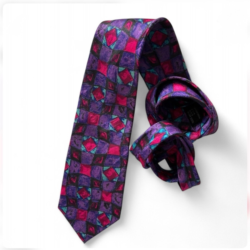 MISSONI Silk Geometric Pattern Luxurious Italian Tie NWOT